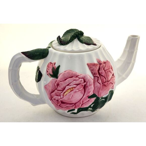 Teapot-Pacific Rim-White-Pink Roses-Green Leaves-Embossed-Holds 4 Cups - Picture 4 of 14